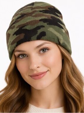 Women’s Camouflage Beanie